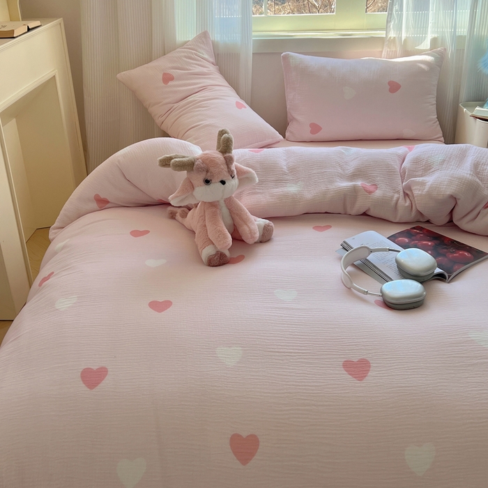 91家纺网 家纺一手货源 找家纺 盼季 2024新款A类母婴级水洗棉床上用品四件套卡通儿童床单被套宿舍三件套 爱心满满