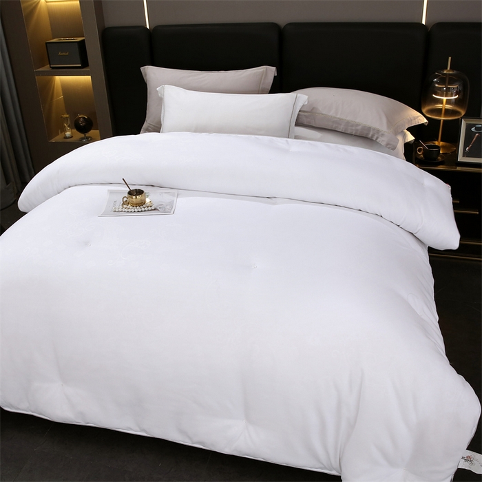 91家纺网 家纺一手货源 找家纺 恒鑫家纺 2025新款全棉提花蚕丝被 月光白