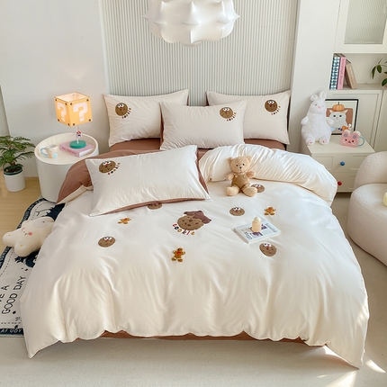 91家纺网 家纺一手货源 找家纺 帅露 2025纯棉毛巾绣四件套 大版卡通毛巾绣 曲奇乐园