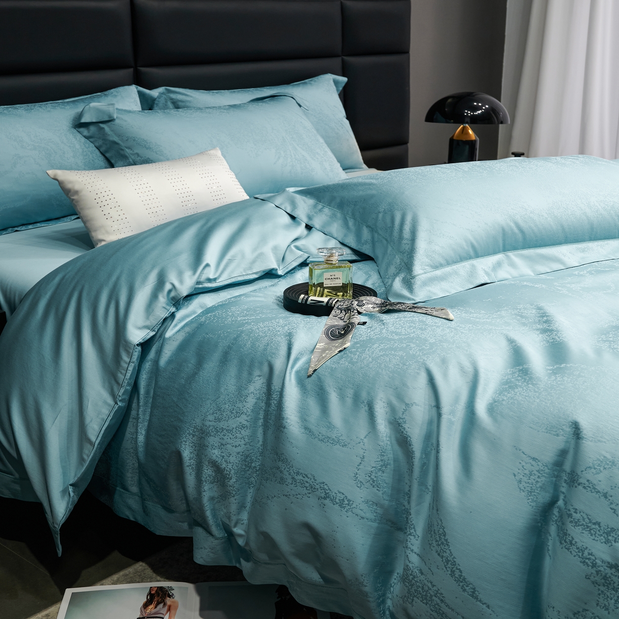 91家纺网 家纺一手货源 找家纺 时亿家居 2024新款天丝棉提花 西雅图 时尚蓝