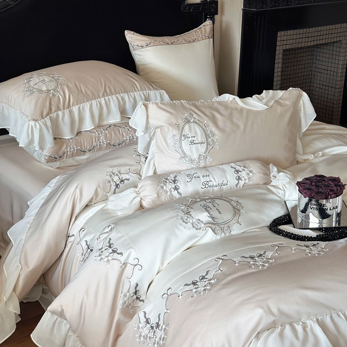 91家纺网 家纺一手货源 找家纺 MIU缪家居2024新款100支全棉四件套-罗马假日（场景一） 奶茶色