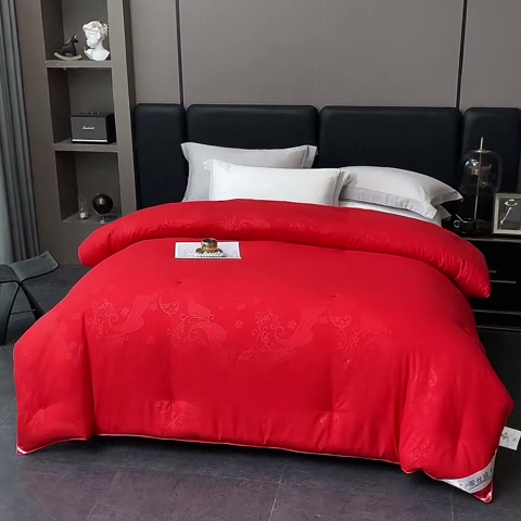 91家纺网 家纺一手货源 找家纺 恒鑫家纺 2025新款全棉提花蚕丝被 中国红