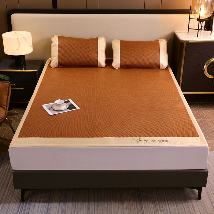 91家纺网 家纺一手货源 找家纺 （总）青雅席业 2025新款艾草刺绣双面驱蚊御藤席-正面藤席-背面冰丝双面两用