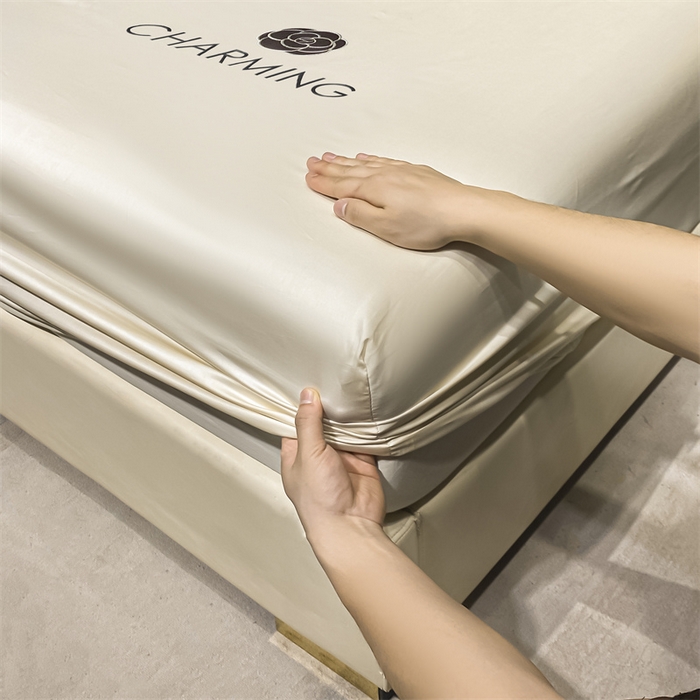 91家纺网 家纺一手货源 找家纺 古吉梦 2024新款水洗真丝冰丝床笠 冰丝-贝拉-奶昔白