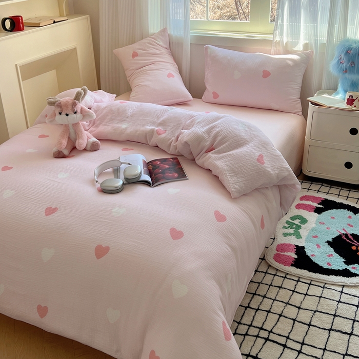 91家纺网 家纺一手货源 找家纺 盼季 2024新款A类母婴级水洗棉床上用品四件套卡通儿童床单被套宿舍三件套 爱心满满