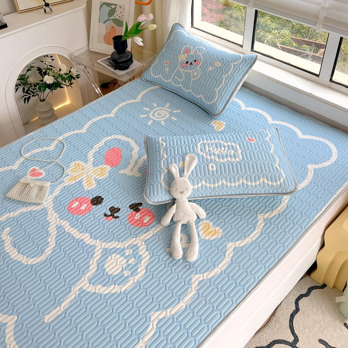 91家纺网 家纺一手货源 找家纺 凡客家居 2024新款大版0.4凉感丝乳胶凉席 吉可可