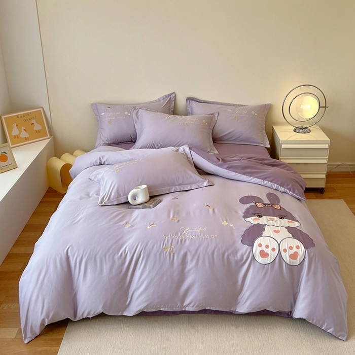 91家纺网 家纺一手货源 找家纺 凡客家居 2024新款水洗真丝绣花四件套 大兔兔