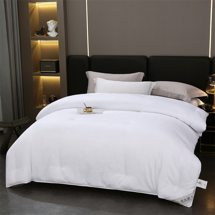 91家纺网 家纺一手货源 找家纺 恒鑫家纺 2025新款全棉提花蚕丝被 月光白