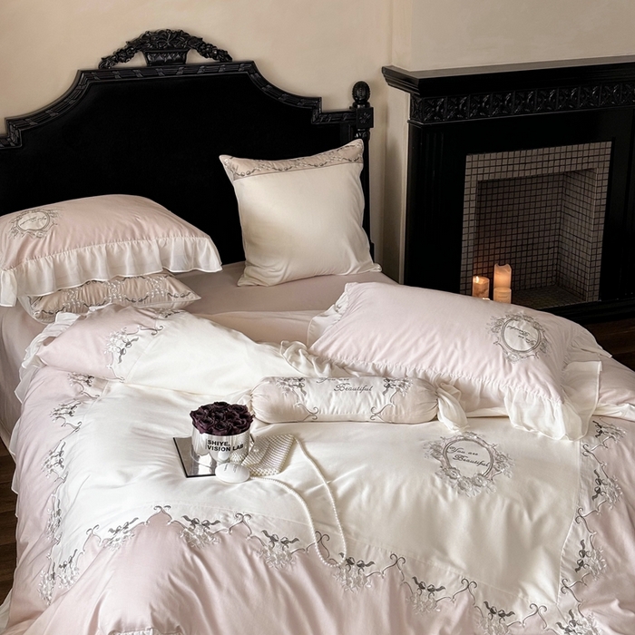 91家纺网 家纺一手货源 找家纺 （总）MIU缪家居2024新款100支全棉四件套-罗马假日（场景一）