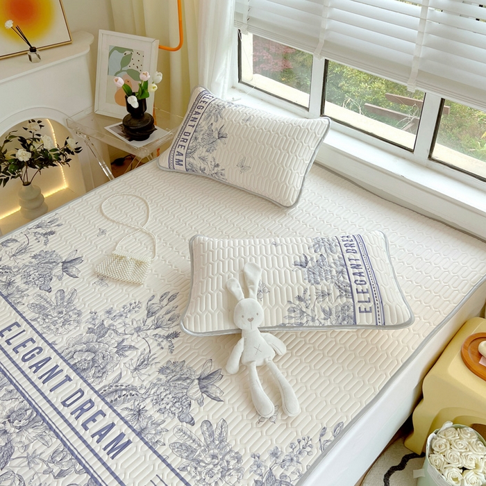 91家纺网 家纺一手货源 找家纺 凡客家居 2024新款大版0.4凉感丝乳胶凉席 艾芙尼-蓝