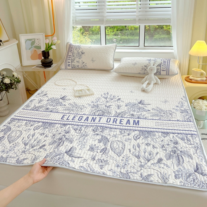 91家纺网 家纺一手货源 找家纺 凡客家居 2024新款大版0.4凉感丝乳胶凉席 艾芙尼-蓝