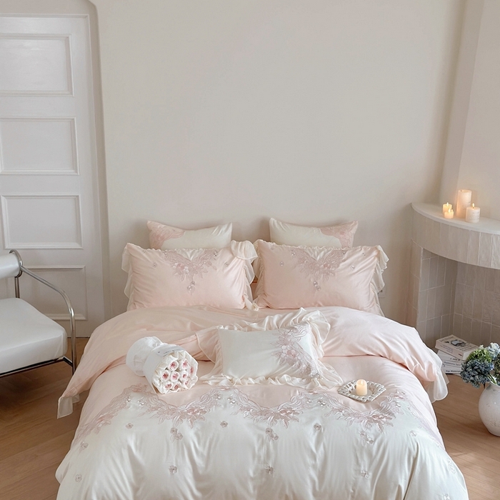 91家纺网 家纺一手货源 找家纺 MIU缪家居 2024新款100支全棉四件套 伊莎贝尓 系列 柔纱粉