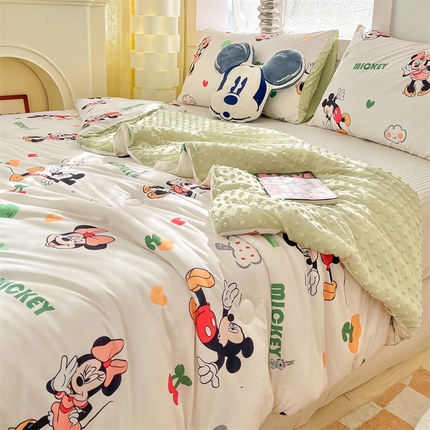 91家纺网 家纺一手货源 找家纺 （总）无界 2025新款迪士尼凉感针织棉印花夏被风格一