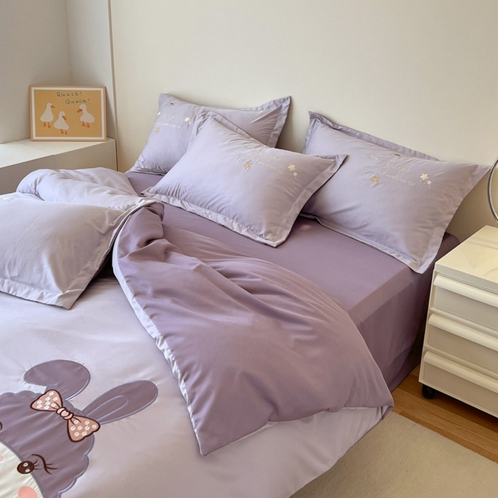 91家纺网 家纺一手货源 找家纺 凡客家居 2024新款水洗真丝绣花四件套 大兔兔