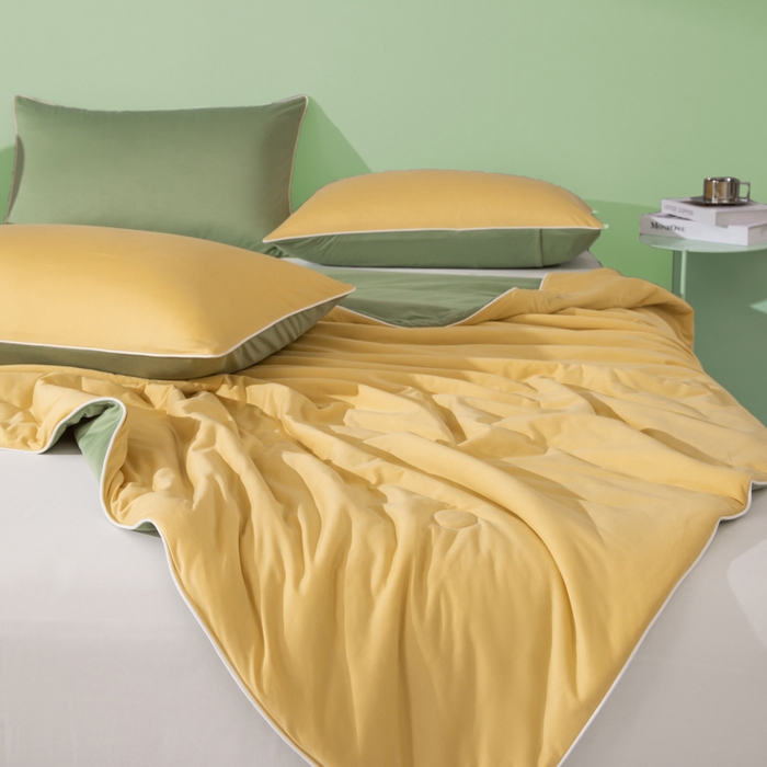 91家纺网 家纺一手货源 找家纺 吾诺家居 2024新款针织棉双拼色大豆夏被 杏黄-豆绿