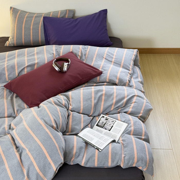 91家纺网 家纺一手货源 找家纺 （总）玛奇朵 2024春夏新品A类全棉小肌理纹提花简约色织条纹四件套-宝格丽系列