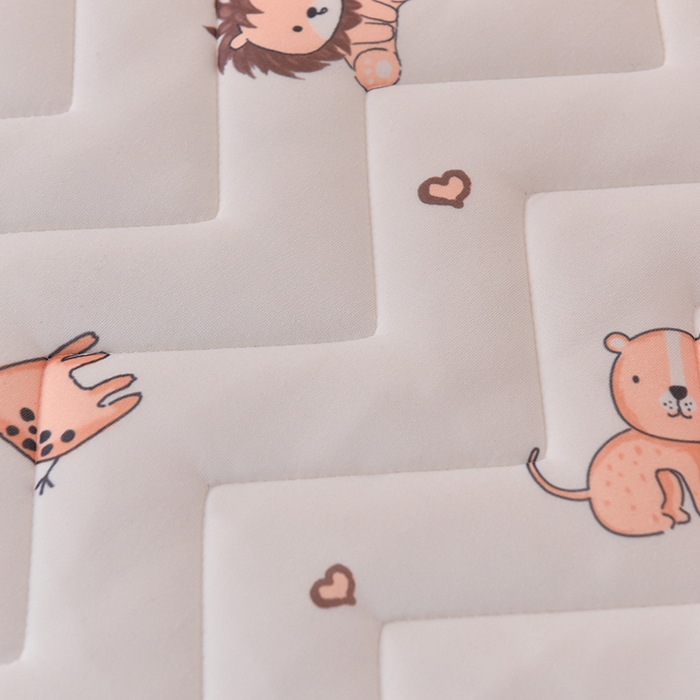 91家纺网 家纺一手货源 找家纺 亿丁点床垫 2024新款A类牛奶丝护脊乳胶床垫 单边牛奶丝小森林