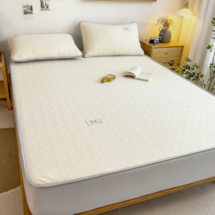 91家纺网 家纺一手货源 找家纺 丝羽坊 2025新款PE凉感450克A类华夫格冰豆豆软凉席-床笠款 饼干花-奶白