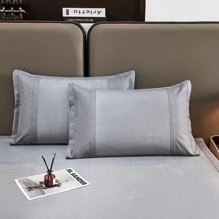 91家纺网 家纺一手货源 找家纺 青雅席业 2025年新款春夏3D复合冰藤养生席 四叶草-灰