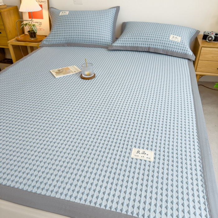 91家纺网 家纺一手货源 找家纺 丝羽坊 2025新款PE凉感450克A类华夫格冰豆豆软凉席-平铺款 冰豆豆-蓝