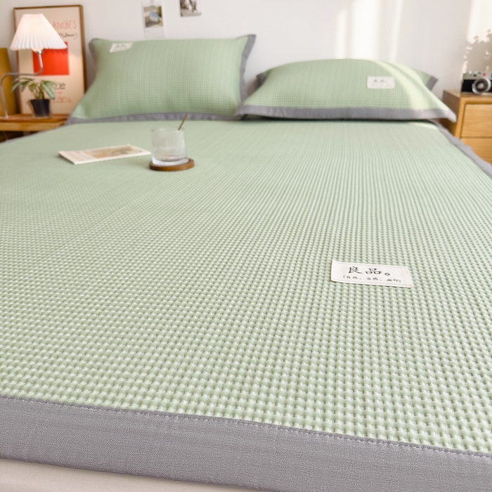 91家纺网 家纺一手货源 找家纺 丝羽坊 2025新款PE凉感450克A类华夫格冰豆豆软凉席-平铺款 华夫格-绿