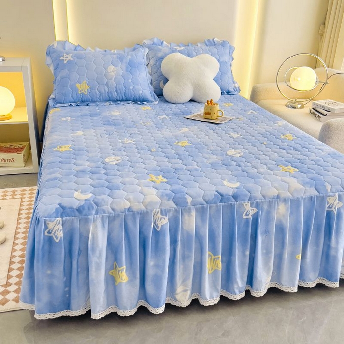 91家纺网 家纺一手货源 找家纺 情煊家纺 2024新款全棉亲肤夹棉印花床裙 7星空