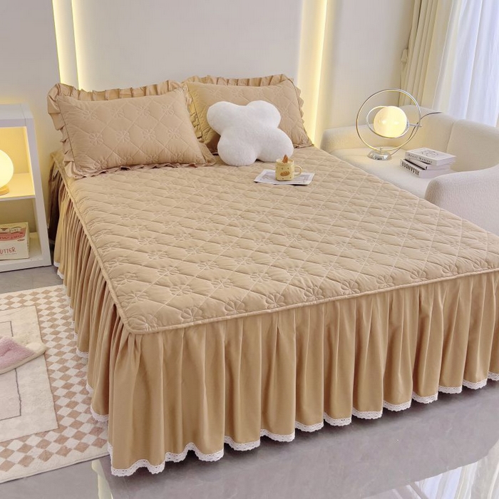 91家纺网 家纺一手货源 找家纺 情煊家纺 2024新款全棉亲肤夹棉纯色床裙 浅驼