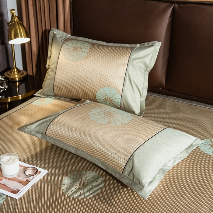 91家纺网 家纺一手货源 找家纺 全季家居 2024新款加厚加密宽边刺绣提花冰藤凉席 扇叶-娇黄（床席款）