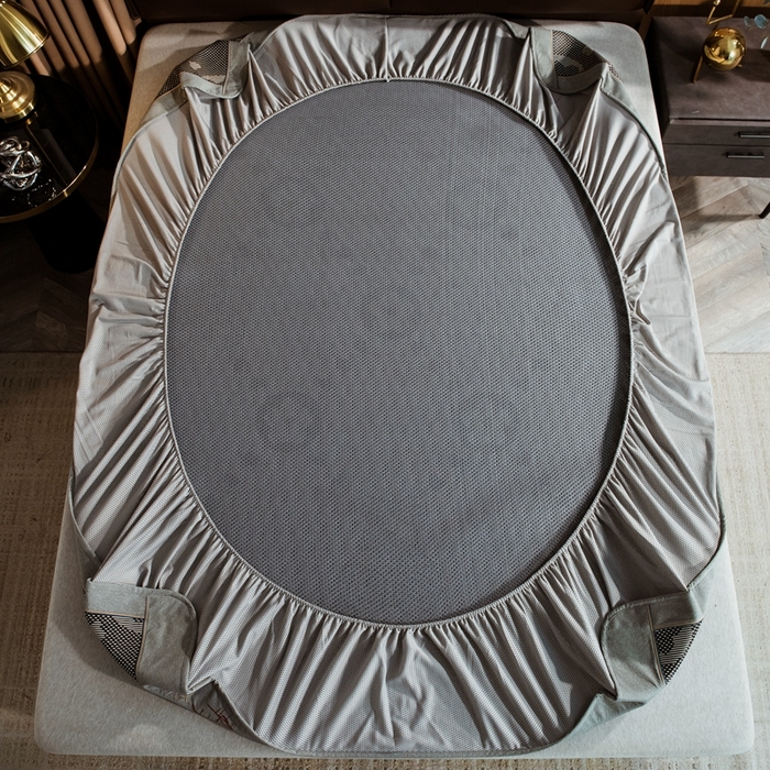 91家纺网 家纺一手货源 找家纺 全季家居 2024新款加厚加密宽边刺绣提花冰藤凉席 呆呆熊-灰色（床笠款）