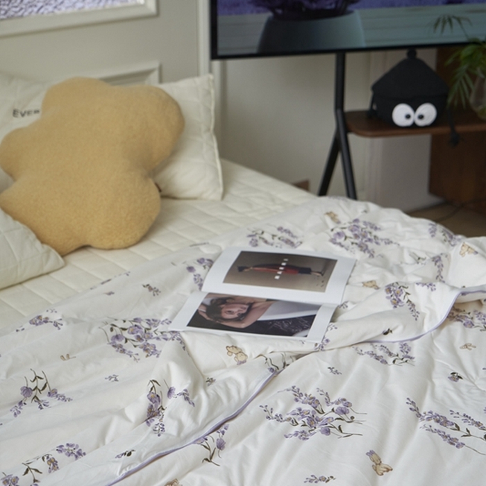 91家纺网 家纺一手货源 找家纺 米菲 A类生态锦棉牛奶针织棉大豆夏被（四季款） 薰衣草