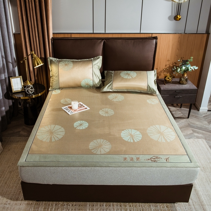 91家纺网 家纺一手货源 找家纺 全季家居 2024新款加厚加密宽边刺绣提花冰藤凉席 扇叶-娇黄（床席款）