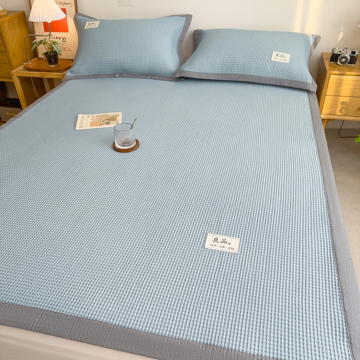 91家纺网 家纺一手货源 找家纺 丝羽坊 2025新款PE凉感450克A类华夫格冰豆豆软凉席-平铺款 华夫格-蓝