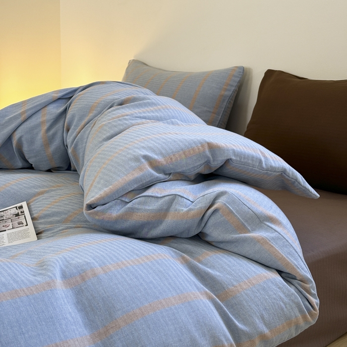 91家纺网 家纺一手货源 找家纺 玛奇朵 2024春夏新品A类全棉小肌理纹提花简约色织条纹四件套-宝格丽系列 宝格丽-蓝驼