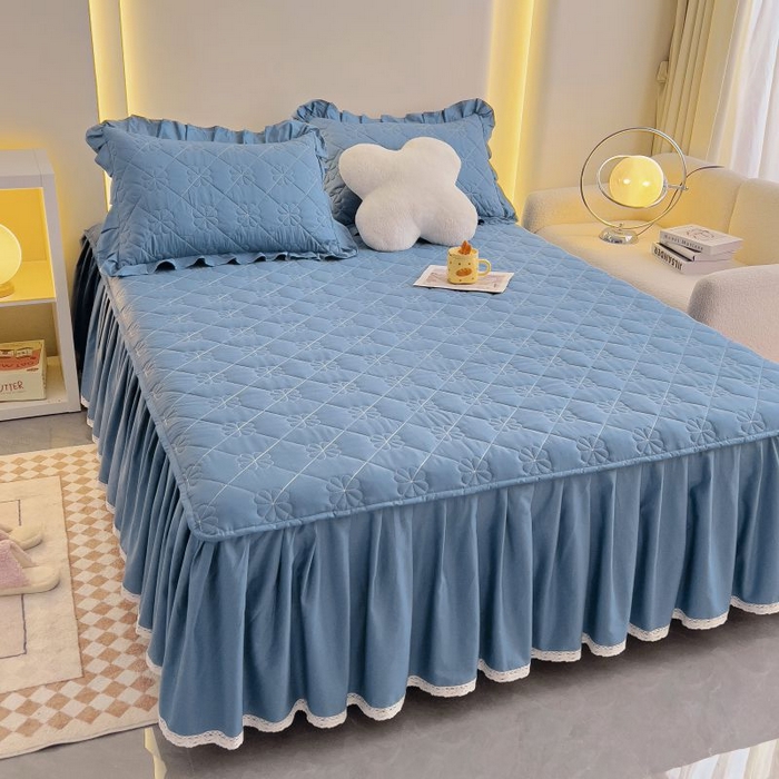 91家纺网 家纺一手货源 找家纺 情煊家纺 2024新款全棉亲肤夹棉纯色床裙 灰蓝