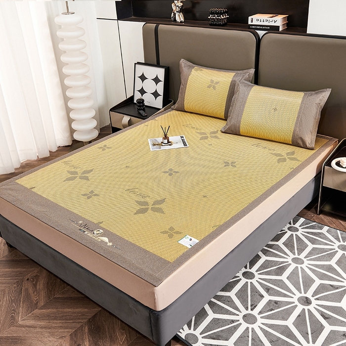 91家纺网 家纺一手货源 找家纺 青雅席业 2025年新款春夏3D复合冰藤养生席 四叶草-金