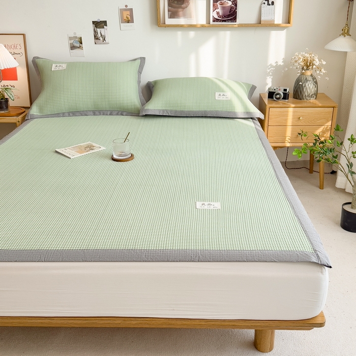 91家纺网 家纺一手货源 找家纺 丝羽坊 2025新款PE凉感450克A类华夫格冰豆豆软凉席-平铺款 华夫格-绿