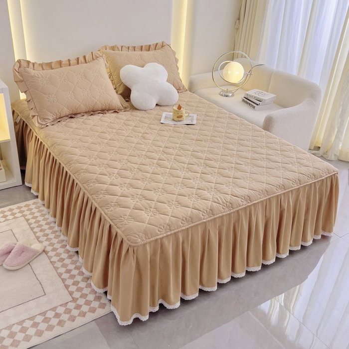 91家纺网 家纺一手货源 找家纺 情煊家纺 2024新款全棉亲肤夹棉纯色床裙 浅驼