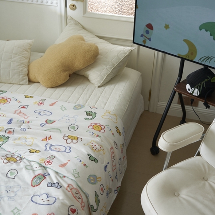 91家纺网 家纺一手货源 找家纺 米菲 A类生态锦棉牛奶针织棉大豆夏被（四季款） 糖果世界