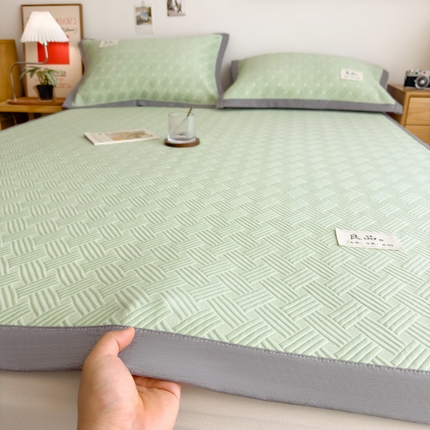 丝羽坊 2025新款PE凉感450克A类华夫格冰豆豆软凉席-平铺款 饼干花-绿