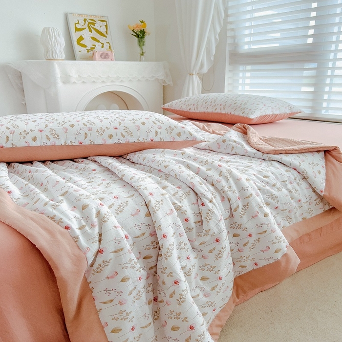 91家纺网 家纺一手货源 找家纺 梵克保罗 2024新款棉麻夏被五件套含抱枕套 恋语