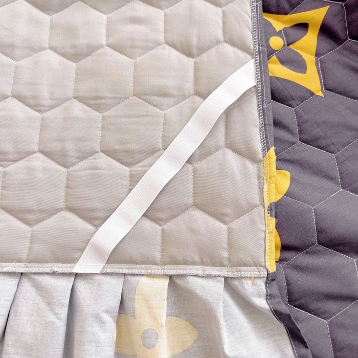 91家纺网 家纺一手货源 找家纺 情煊家纺 2024新款全棉亲肤夹棉印花床裙 11轻奢范