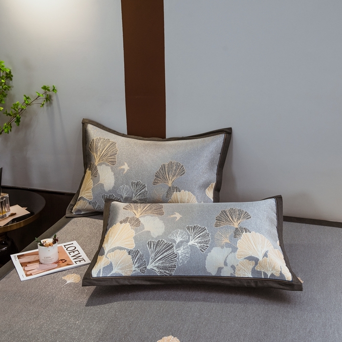 91家纺网 家纺一手货源 找家纺 全季家居 2024新款900D高精密三色纬提花冰丝凉席 落叶情深（床席款）