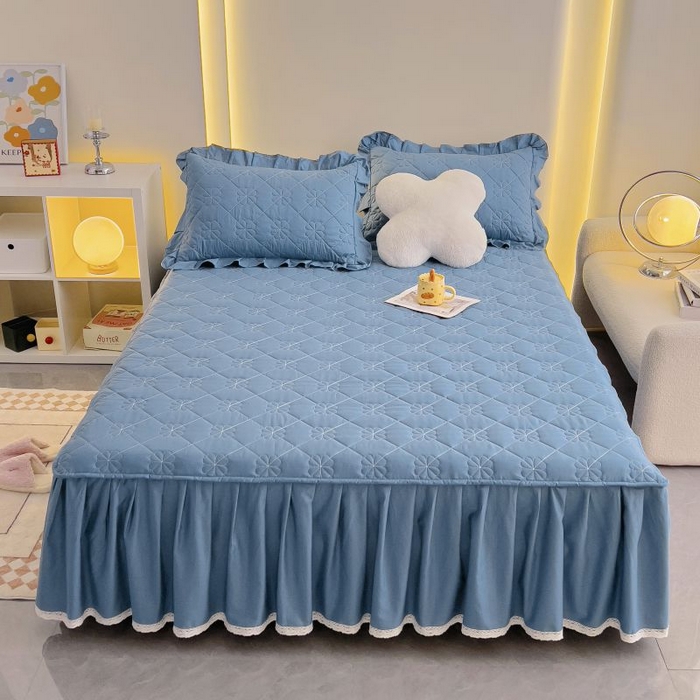 91家纺网 家纺一手货源 找家纺 情煊家纺 2024新款全棉亲肤夹棉纯色床裙 灰蓝