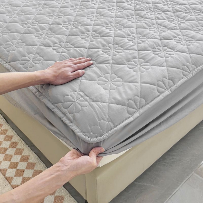 91家纺网 家纺一手货源 找家纺 情煊家纺 2024新款全棉亲肤夹棉纯色床笠 绅士灰