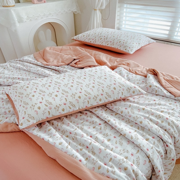 91家纺网 家纺一手货源 找家纺 梵克保罗 2024新款棉麻夏被五件套含抱枕套 恋语