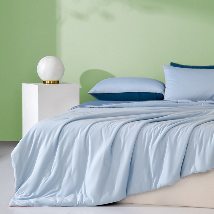 91家纺网 家纺一手货源 找家纺 吾诺家居 2024新款针织棉双拼色大豆夏被 浅兰-宝蓝