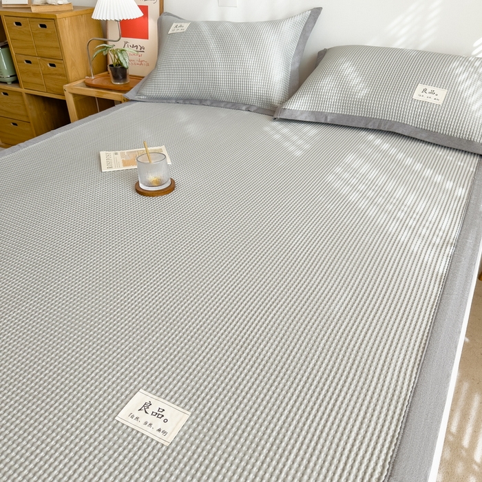 91家纺网 家纺一手货源 找家纺 丝羽坊 2025新款PE凉感450克A类华夫格冰豆豆软凉席-平铺款 华夫格-灰