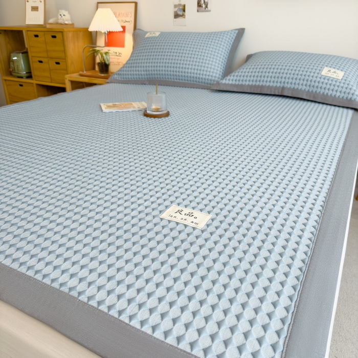 91家纺网 家纺一手货源 找家纺 丝羽坊 2025新款PE凉感450克A类华夫格冰豆豆软凉席-平铺款 冰豆豆-蓝