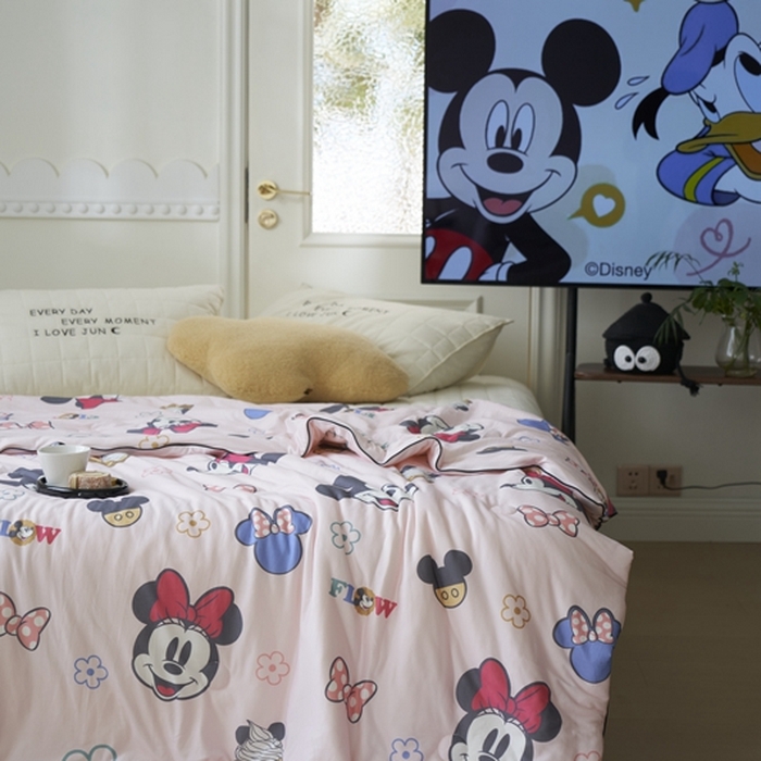 91家纺网 家纺一手货源 找家纺 米菲 A类生态锦棉牛奶针织棉大豆夏被（四季款） 迪士尼-欢乐米妮