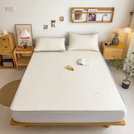 91家纺网 家纺一手货源 找家纺 （总）丝羽坊 2025新款PE凉感450克A类华夫格冰豆豆软凉席-床笠款